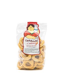 Taralli pugliesi senza lievito al peperoncino